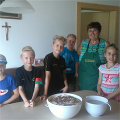 Brotbacken - Ferienprogramm Niedernsill 2018 [001]